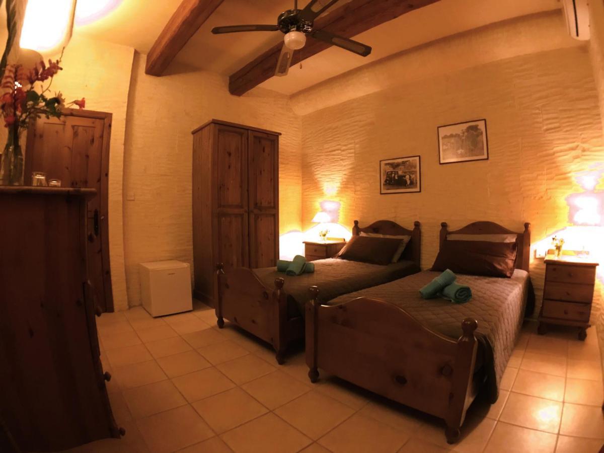 Il-Pergla Ad Hoc B&B מראה חיצוני תמונה