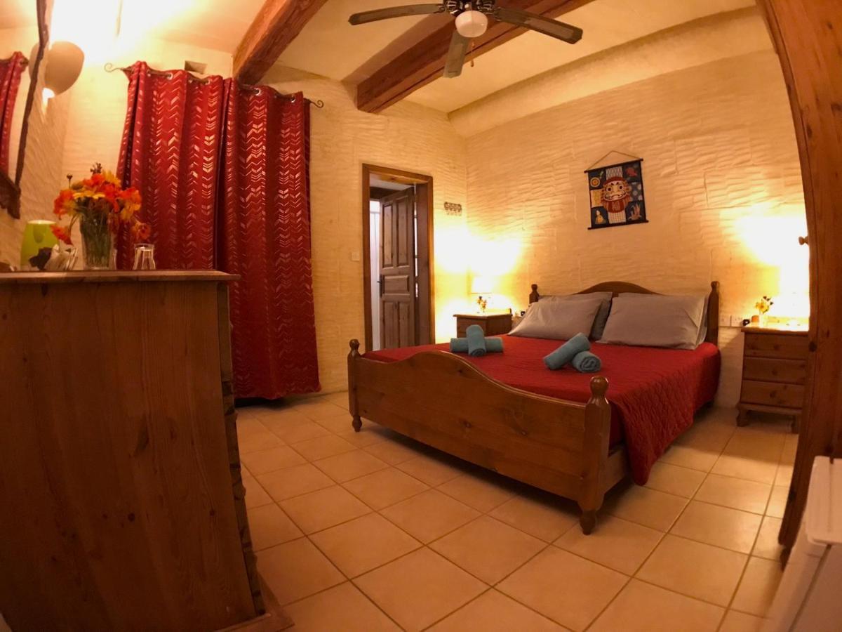 Il-Pergla Ad Hoc B&B מראה חיצוני תמונה