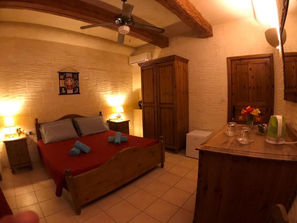 Il-Pergla Ad Hoc B&B מראה חיצוני תמונה