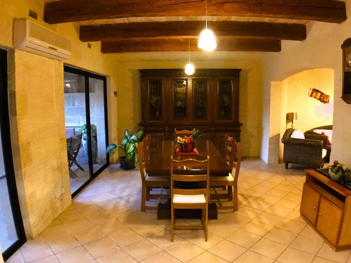 Il-Pergla Ad Hoc B&B מראה חיצוני תמונה