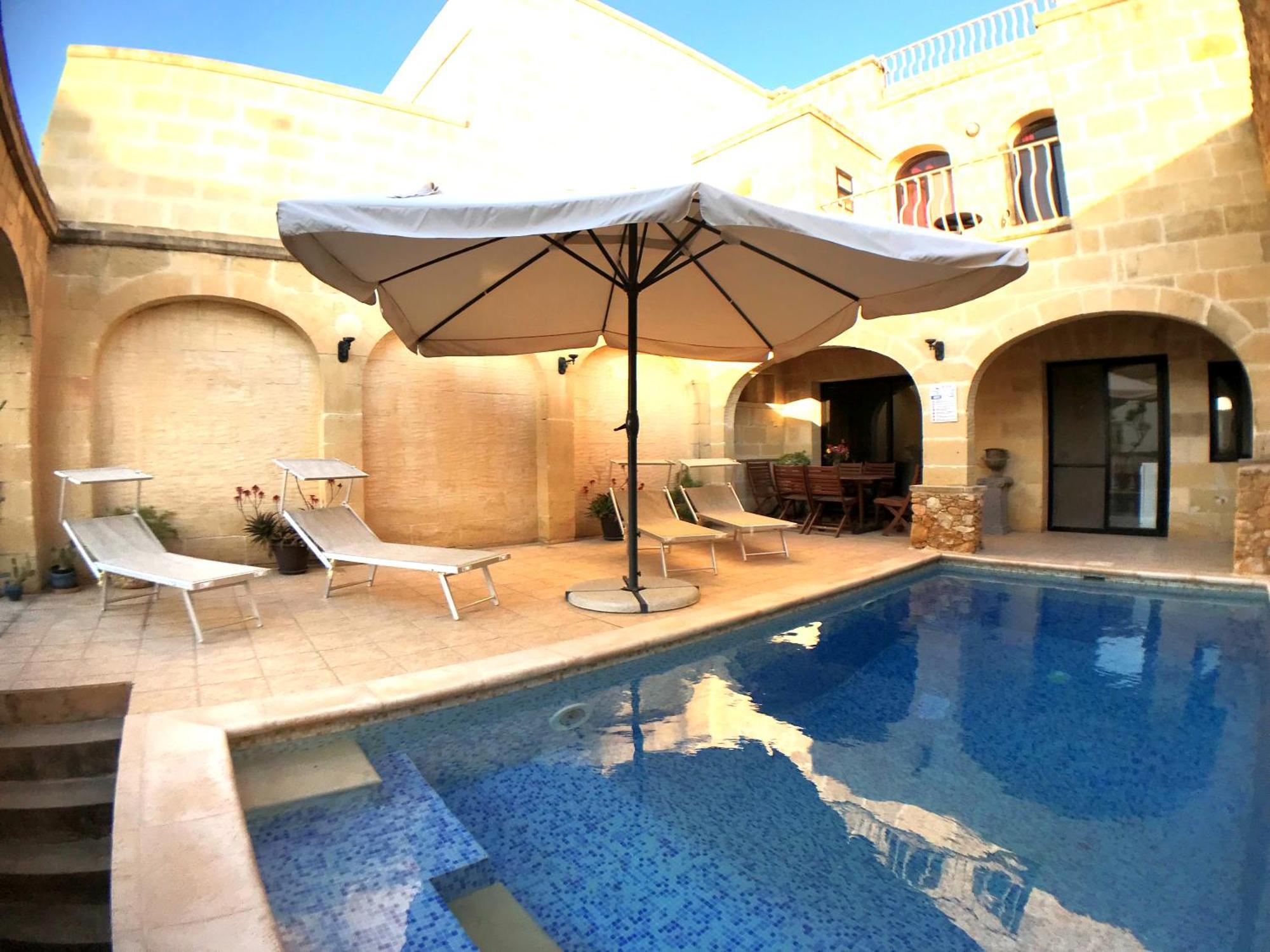 Il-Pergla Ad Hoc B&B מראה חיצוני תמונה